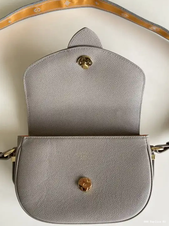 Aaa replica ru MM PONT VUITTON LOUIS 9 SOFT 0614